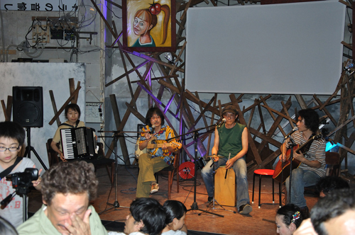 img_20130619-215439.jpg