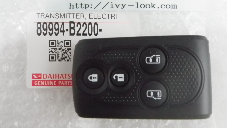 Z-G0404b★ タンク M900A スマートキー 4ボタン 平成30年 両側スライド 初期化なし ボタン確認済 キーレス リモコン