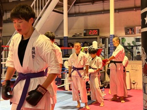 img_20231121-221540.jpg