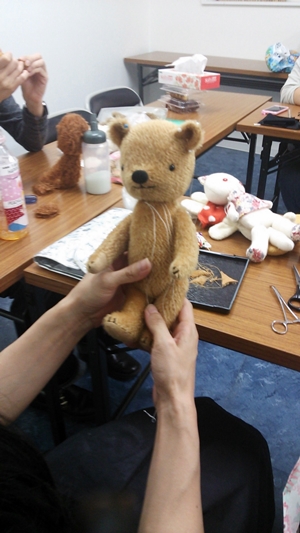 ぬいぐるみ テディベア 坂田氏 🍒🐻🍒 きちんとお座り出来るように体の型紙を作り直しました！ お洋服