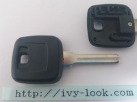 ボルボ 、NE66 4トラック　イモビチップ 用キーシェル 1本