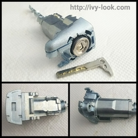 ベンツ SLK W208  HU64   左ドアキーシリンダー 社外品