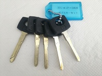 【中古品】サンプルキー　HU41  190ベンツ