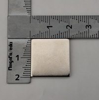 キーマシン　ストッパー用　ネオジムマグネット　縦20mm　横20mm　厚み2mm