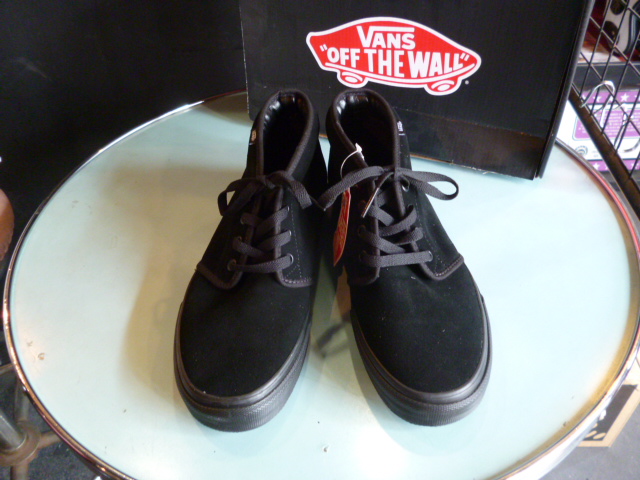 vans dr martens